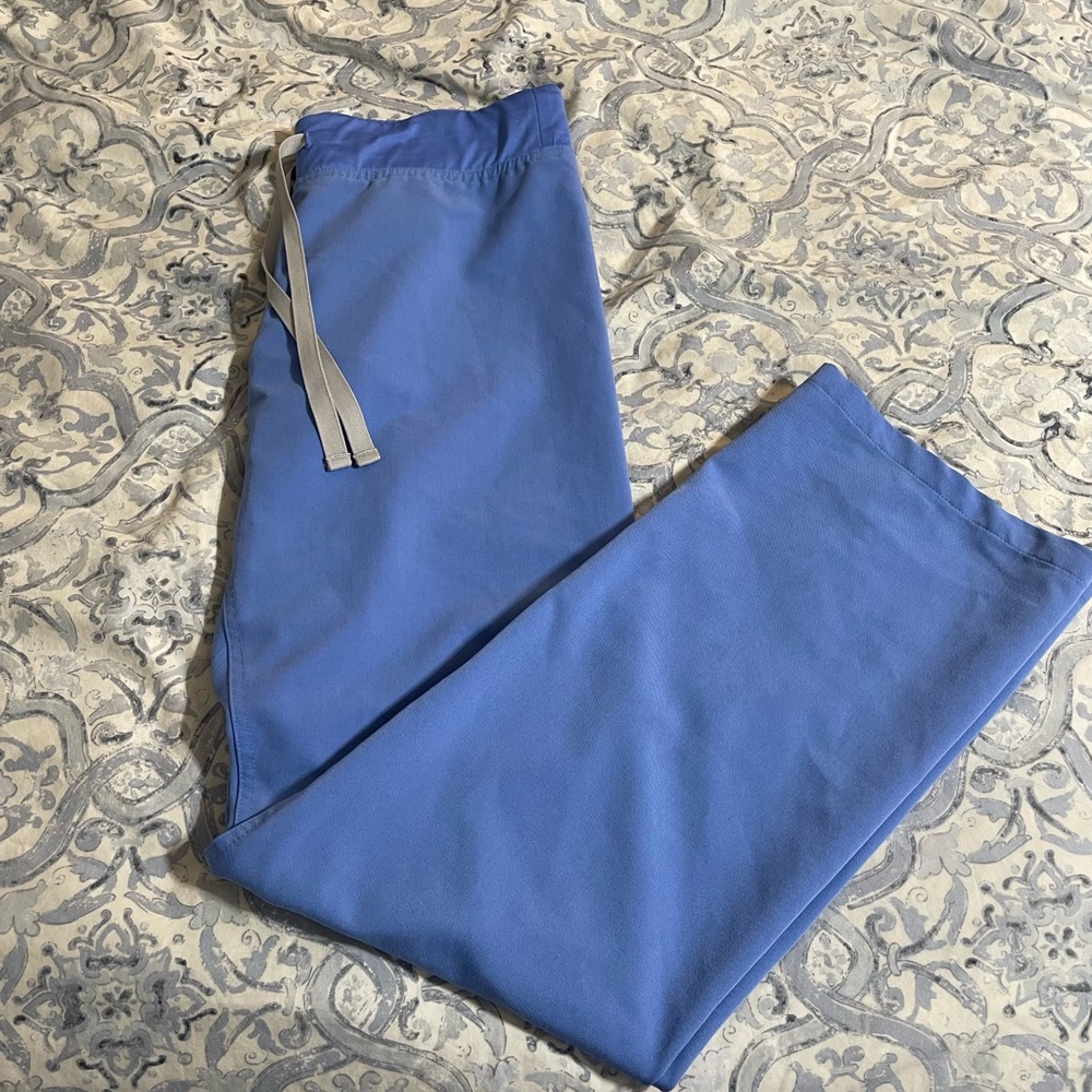 Figs Livingston scrub pants